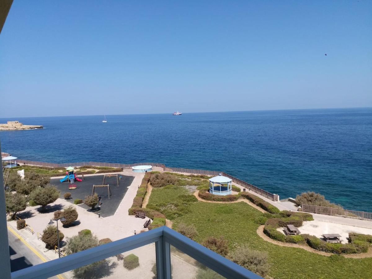Seafront Apartment No 10 Marsalforn Екстериор снимка