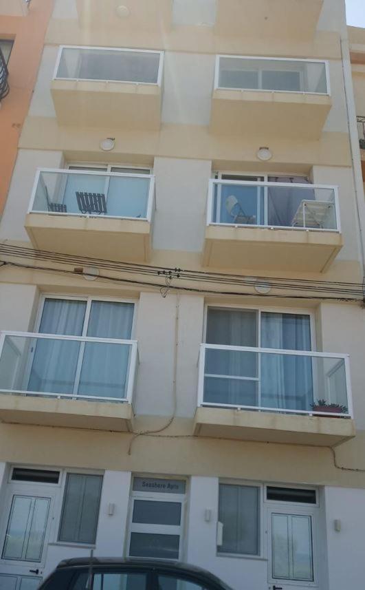 Seafront Apartment No 10 Marsalforn Екстериор снимка
