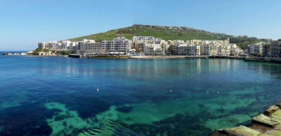 Seafront Apartment No 10 Marsalforn Екстериор снимка