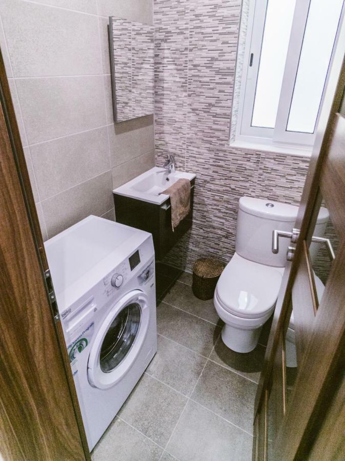 Seafront Apartment No 10 Marsalforn Екстериор снимка