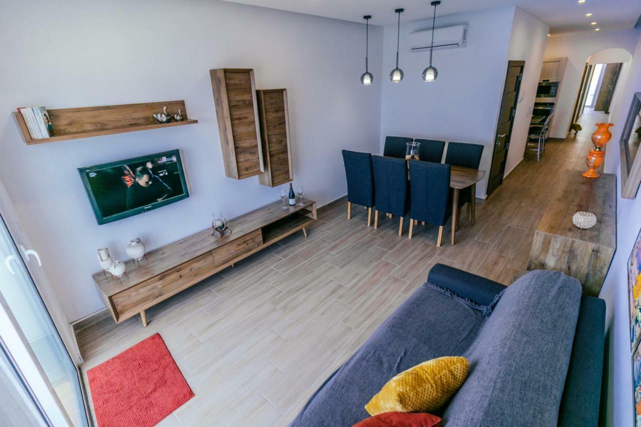 Seafront Apartment No 10 Marsalforn Екстериор снимка